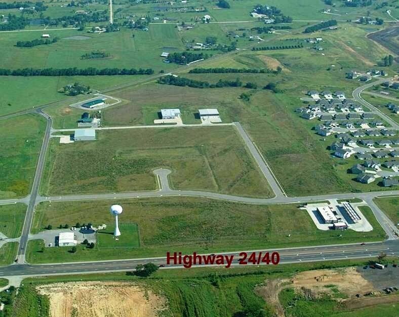 Country Rd 5 and Laming Rd, Tonganoxie, KS for sale Building Photo- Image 1 of 1