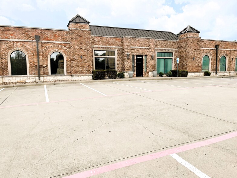 7273 Hawkins View Dr, Fort Worth, TX for lease - Building Photo - Image 1 of 7