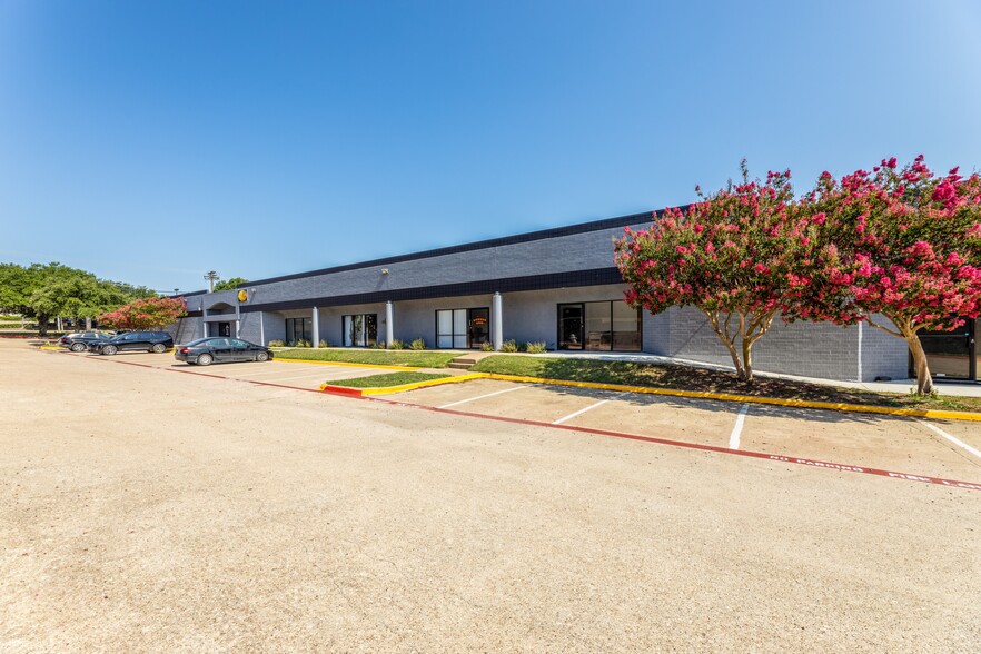 2050 N Plano Rd, Richardson, TX for lease - Building Photo - Image 3 of 6