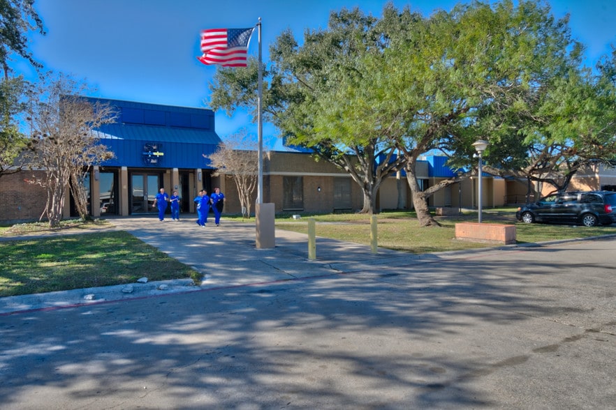 2000 S Padre Island Dr, Corpus Christi, TX for sale - Other - Image 1 of 1