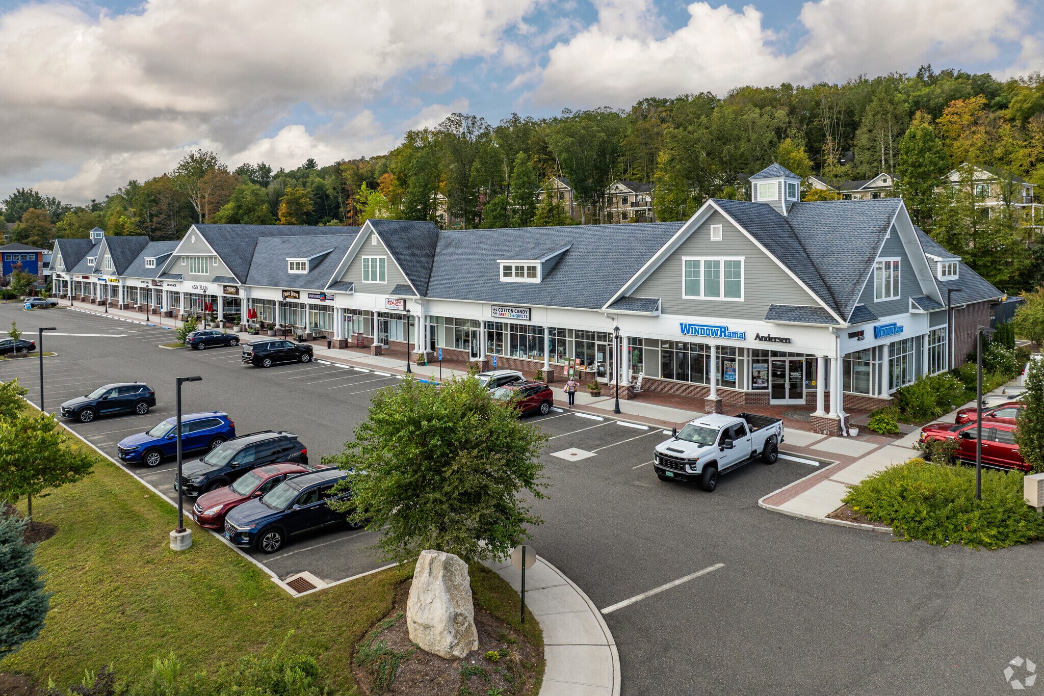 450 Federal Rd, Brookfield, CT for sale Primary Photo- Image 1 of 1