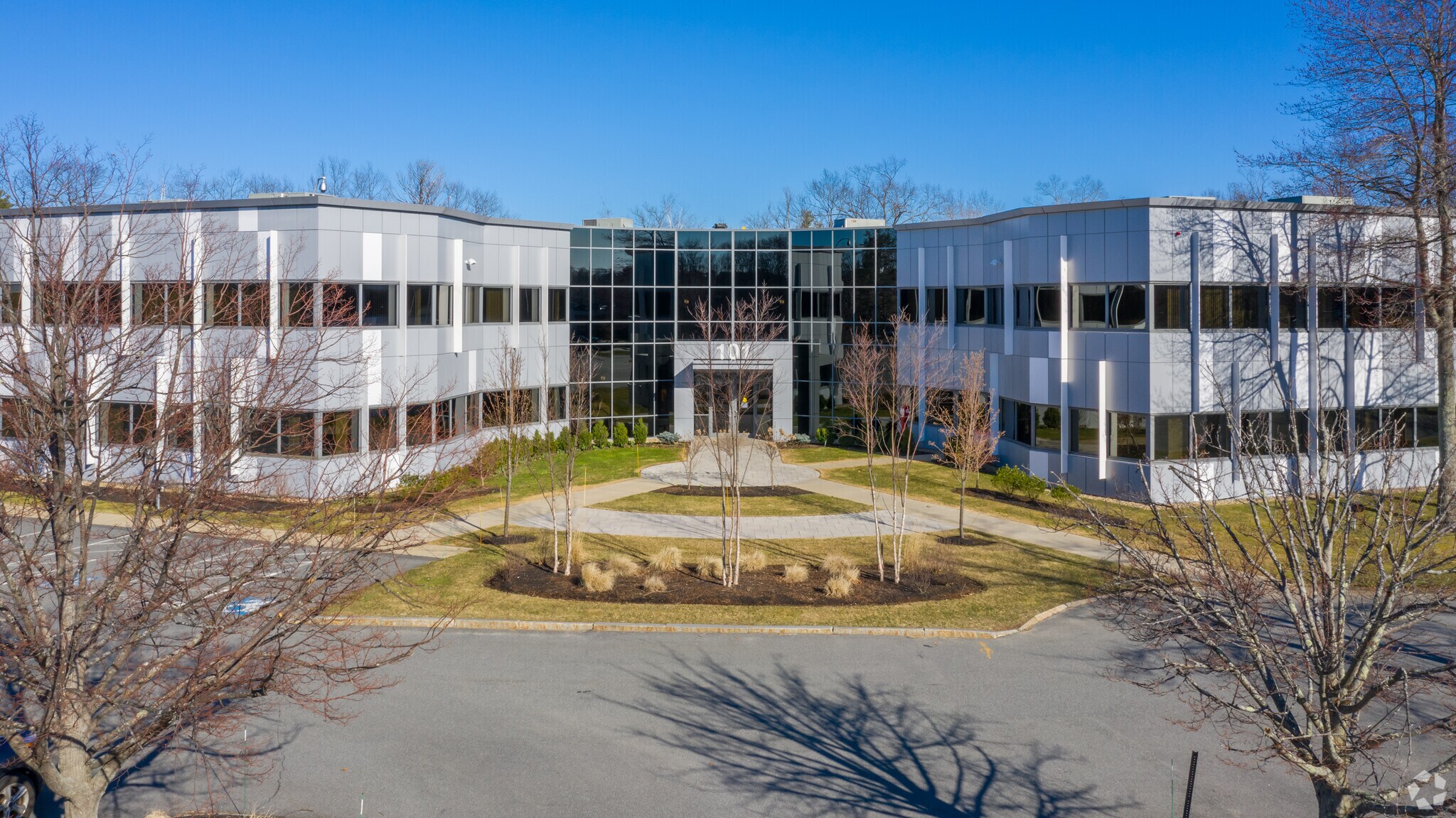 101 Edgewater Dr, Wakefield, MA 01880 Office for Lease