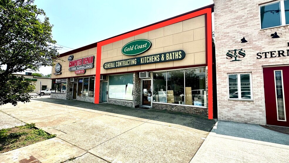 30043010 Merrick Rd, Wantagh, NY 11793