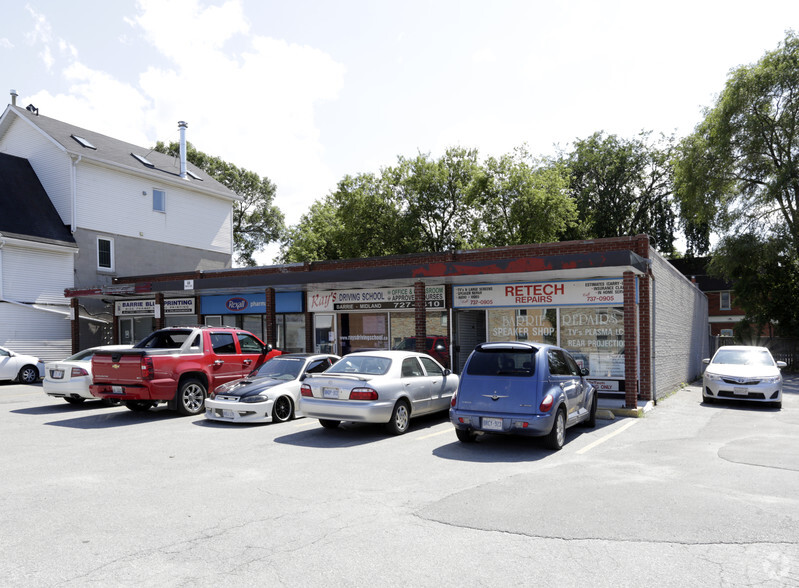 68 Maple Ave, Barrie, ON for lease - Primary Photo - Image 1 of 2