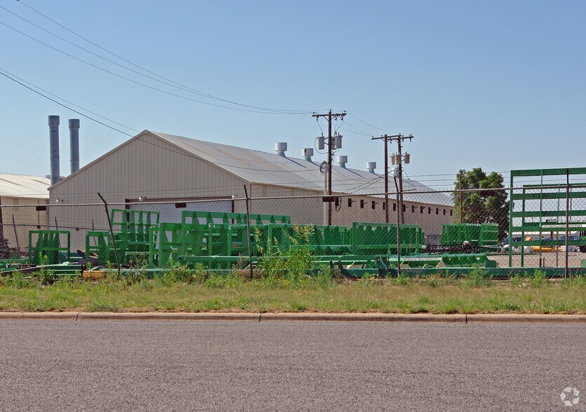707 E Slaton Hwy, Lubbock, TX for sale - Building Photo - Image 2 of 2