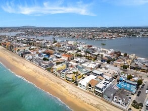 6601 E Seaside Walk, Long Beach, CA - AERIAL  map view - Image1