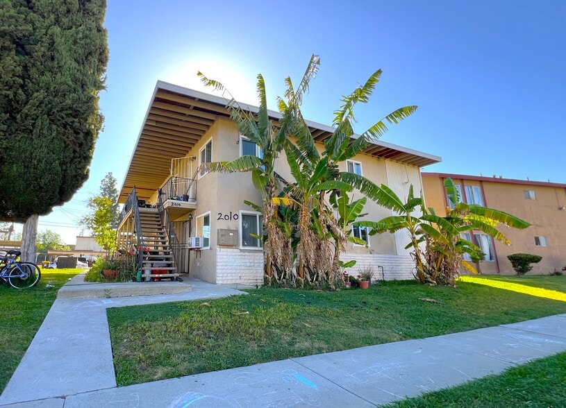 2010 La Cueva Dr, Rowland Heights, CA for sale - Primary Photo - Image 1 of 3