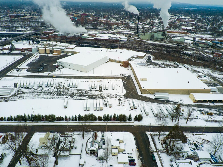 1 River St, South Glens Falls, NY for sale - Building Photo - Image 3 of 10