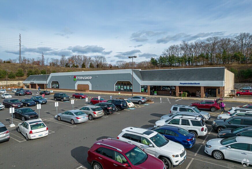 505 N Main St, Southington, CT for sale - Primary Photo - Image 1 of 1