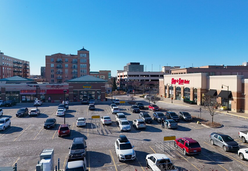 518 Metropolitan Way, Des Plaines, IL for sale - Primary Photo - Image 1 of 1