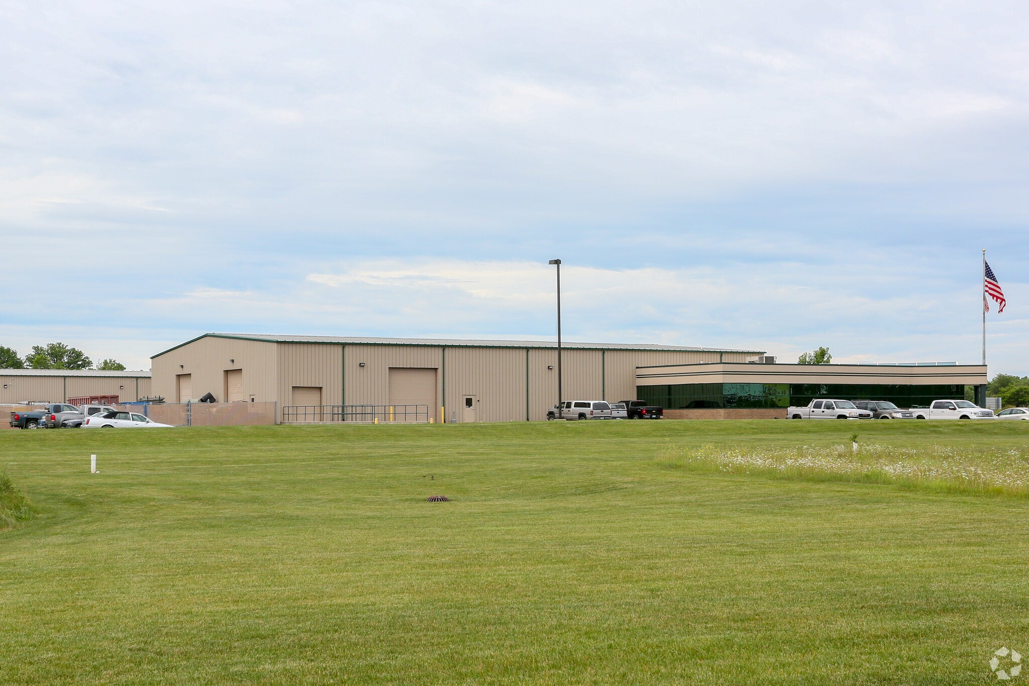 5048 Pilgrim Rd, Flint, MI for sale Building Photo- Image 1 of 1