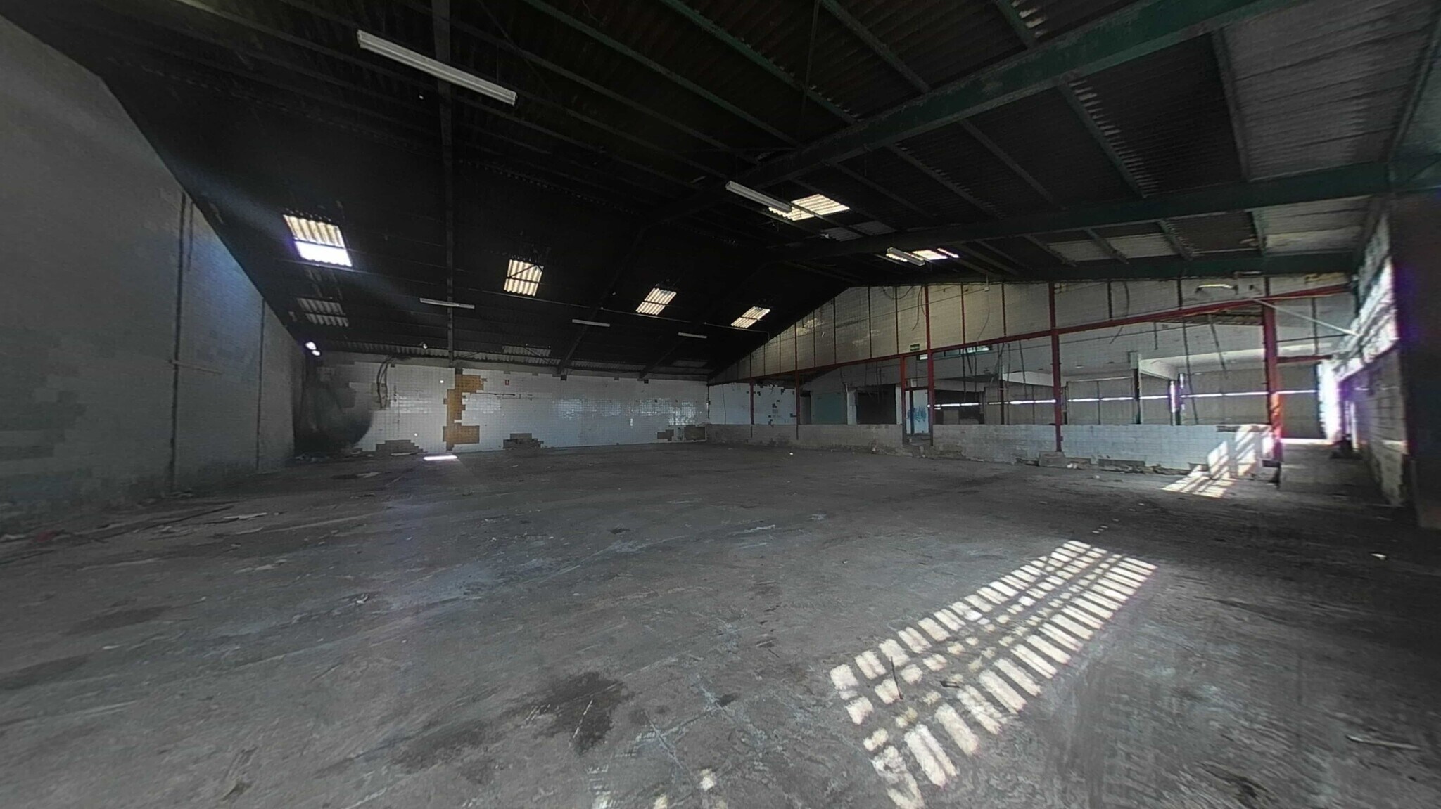 Industrial in Gijón, Asturias for sale Interior Photo- Image 1 of 22