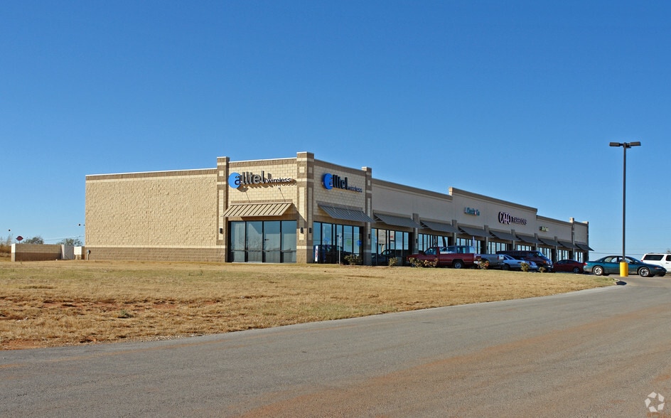 309 NE Georgia Ave, Sweetwater, TX for lease - Building Photo - Image 2 of 29