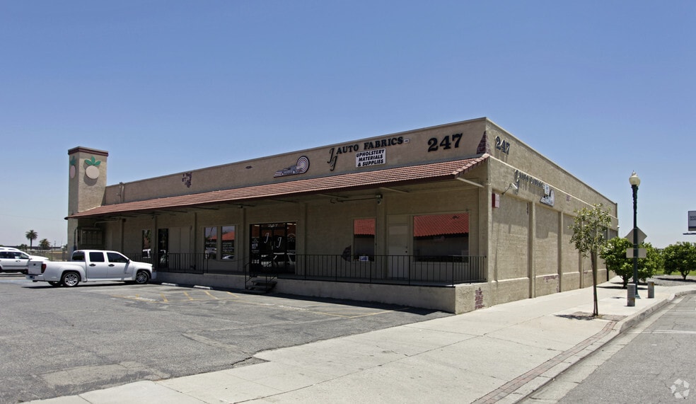 247 S Riverside Ave, Rialto, CA for sale - Primary Photo - Image 1 of 9