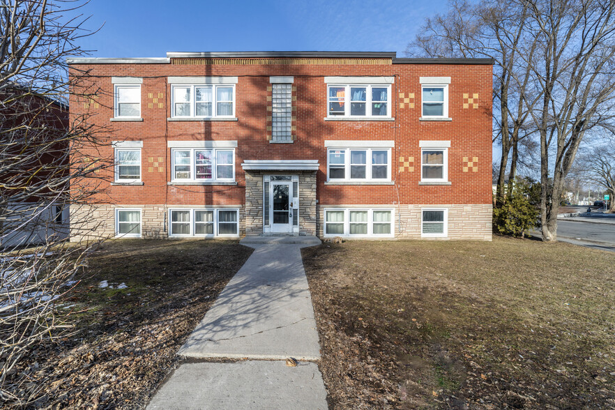 155 Marquette Av, Ottawa, ON for sale - Primary Photo - Image 1 of 7