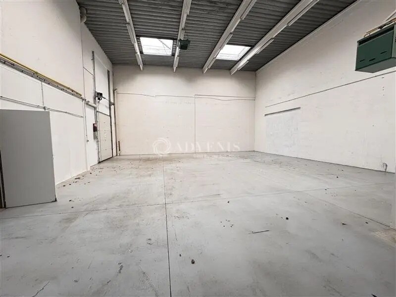 Flex in Champs-sur-Marne for lease Interior Photo- Image 1 of 7