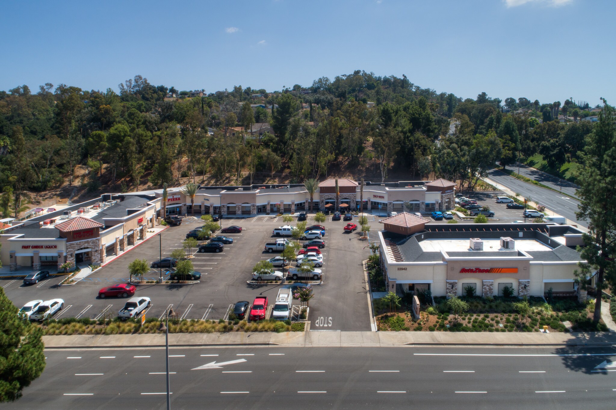 22902-22922 Los Alisos Blvd, Mission Viejo, CA for lease Primary Photo- Image 1 of 17