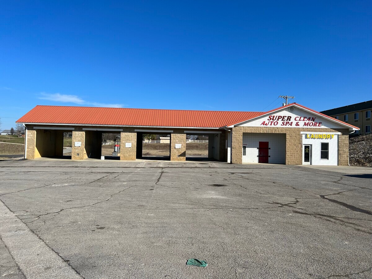 1409 Old State Rd, Brandenburg, KY 40108