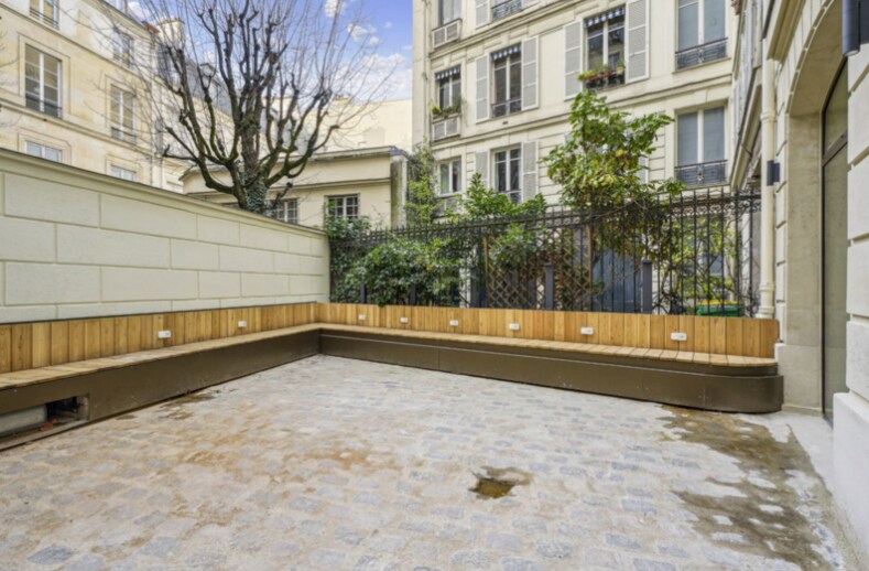 254 Boulevard Saint-Germain, Paris for lease - Building Photo - Image 3 of 3