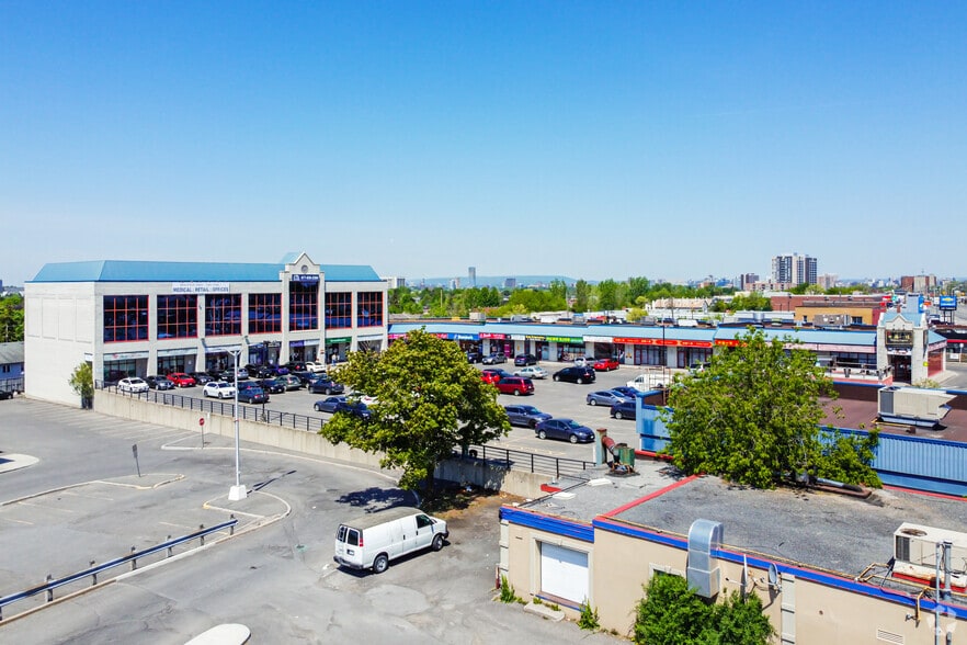 1800 Bank St, Ottawa, ON for sale - Primary Photo - Image 1 of 1