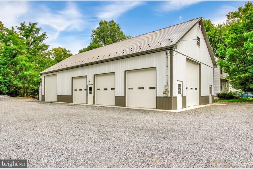 12169 Pen Mar Rd, Waynesboro, PA for sale - Primary Photo - Image 1 of 1