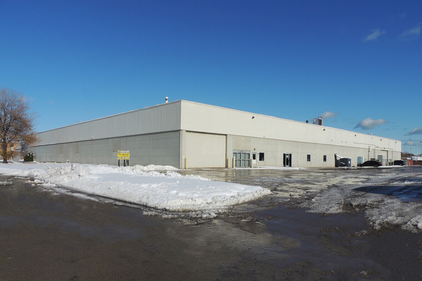 23000 W Industrial Dr, Saint Clair Shores, MI 48080