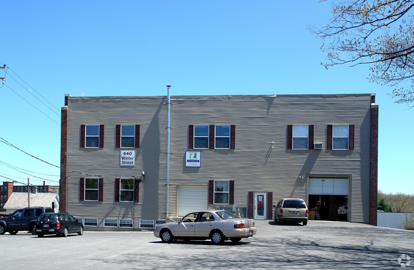 640 Winter St, Woonsocket, RI 02895