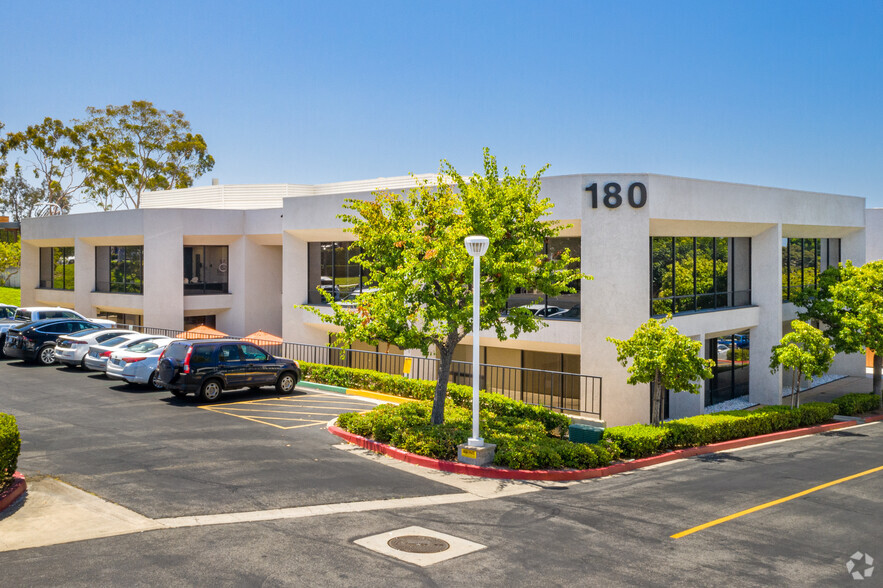 180 Newport Center Dr, Newport Beach, CA for lease - Building Photo - Image 2 of 7