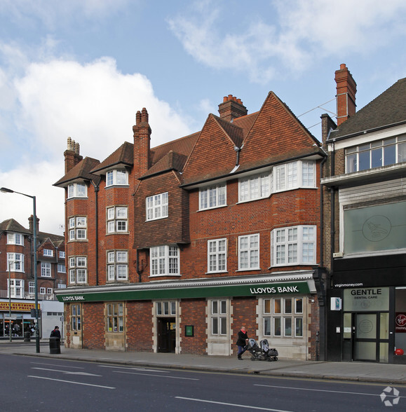 8 Golders Green Rd, London for sale - Building Photo - Image 2 of 2