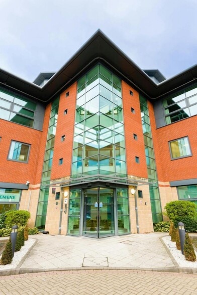 One Kings Ct, Worcester for lease - Building Photo - Image 3 of 33