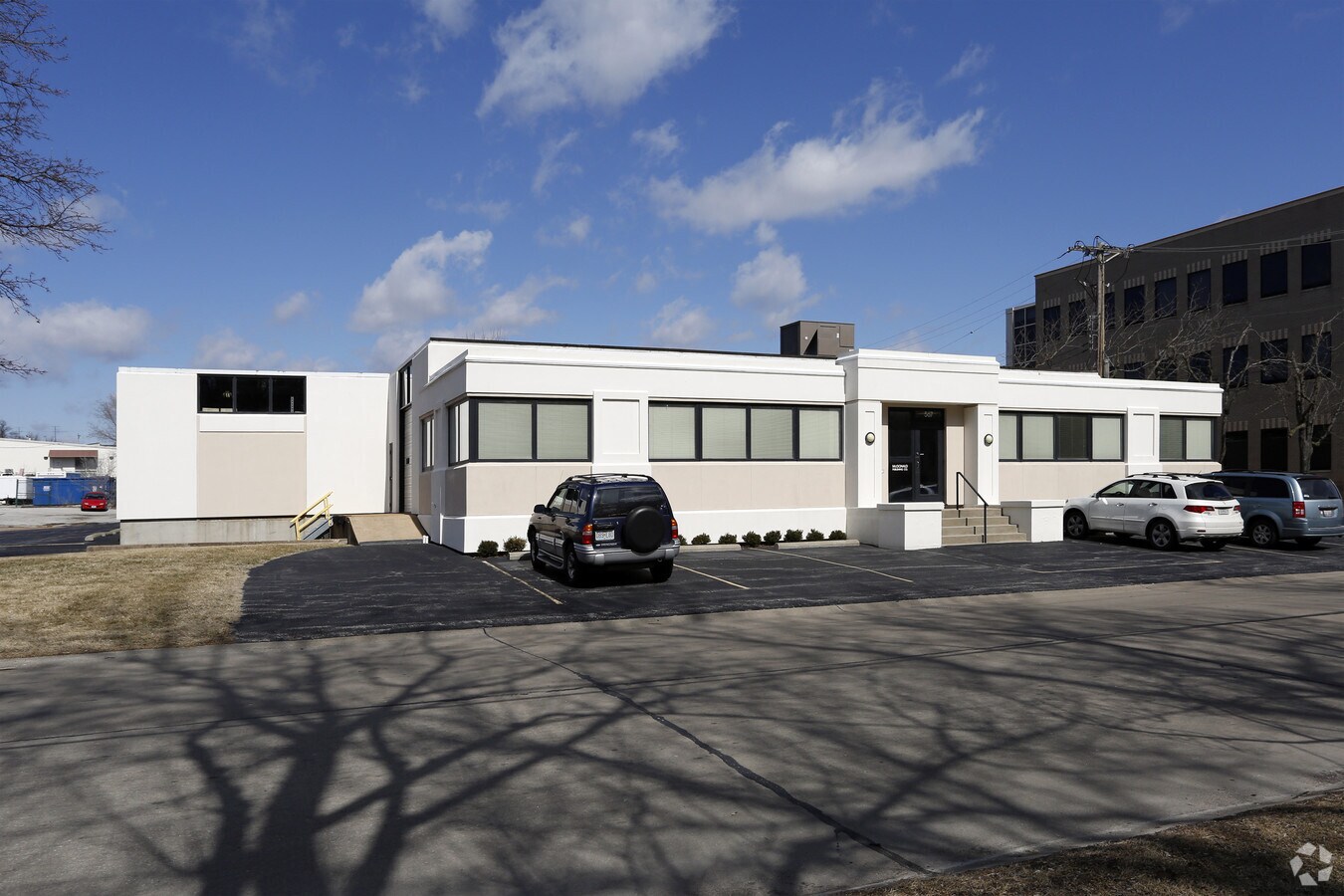 567 Hanley Industrial Ct, Brentwood, MO 63144