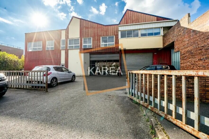 Flex in Noisiel for lease - Building Photo - Image 2 of 5