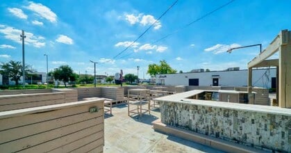 5630-5636 Richmond Ave, Houston, TX for sale Interior Photo- Image 1 of 5