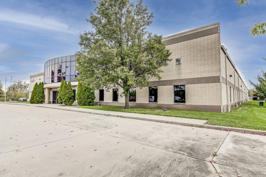5300 S 6th Street Rd, Springfield, IL for sale - Building Photo - Image 1 of 1