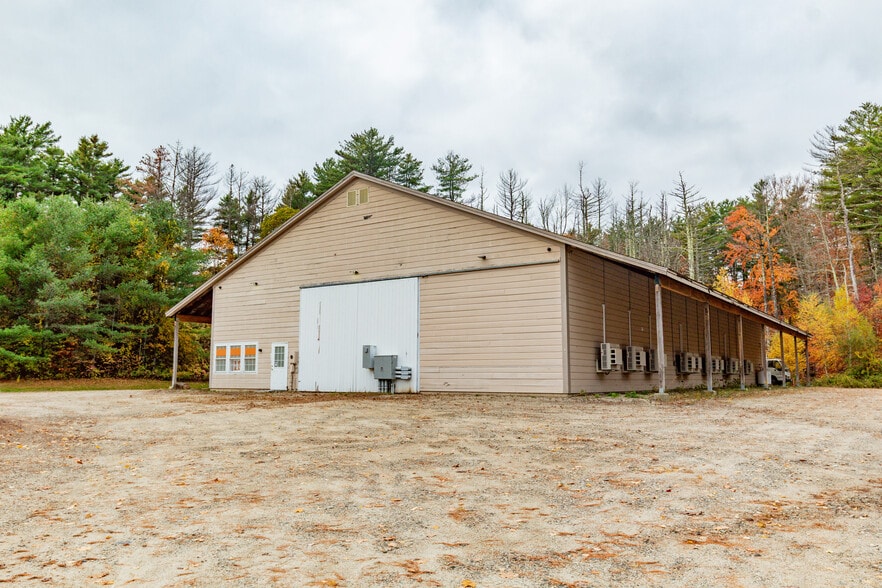 222 Gray Rd, Cumberland, ME for sale - Primary Photo - Image 1 of 10