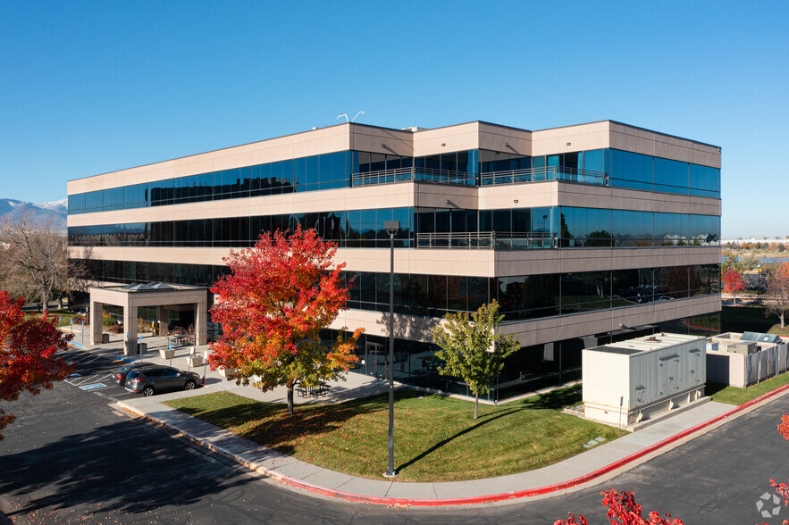 2835 Decker Lake Dr, Salt Lake City, UT for lease - Building Photo - Image 1 of 7