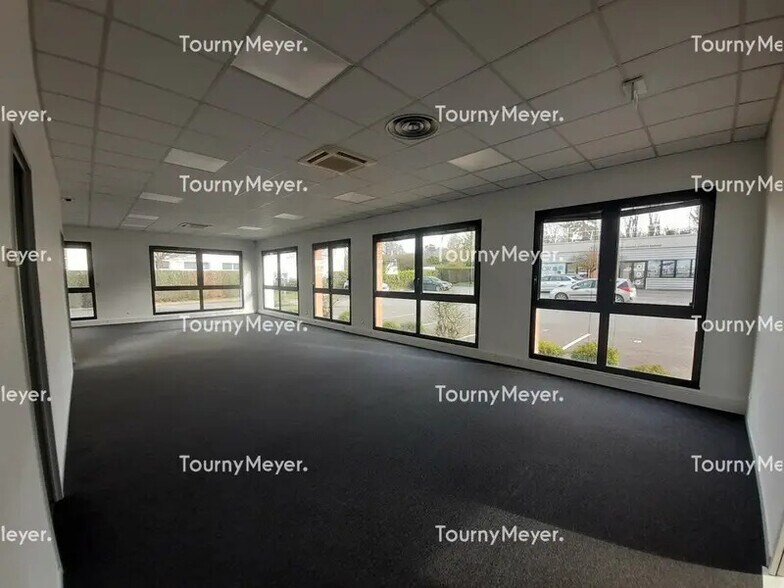Office in Cesson-Sévigné for sale - Interior Photo - Image 3 of 5