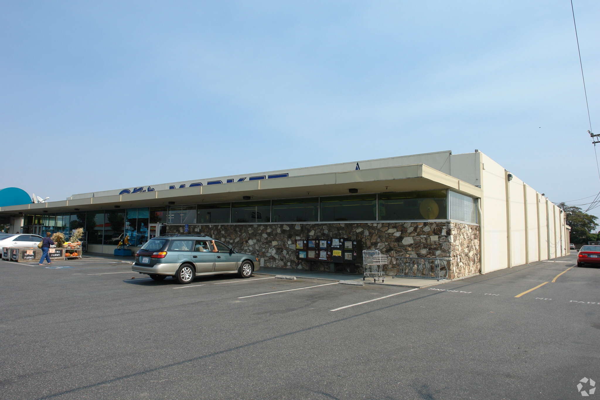 1215-1275 S Main St, Salinas, CA for lease Building Photo- Image 1 of 4