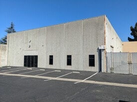 5 Hangar Way, Watsonville CA - Airplane Hangar