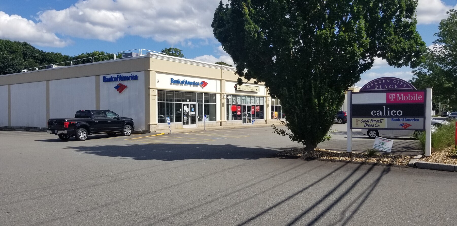 15 Enon St, Beverly, MA 01915