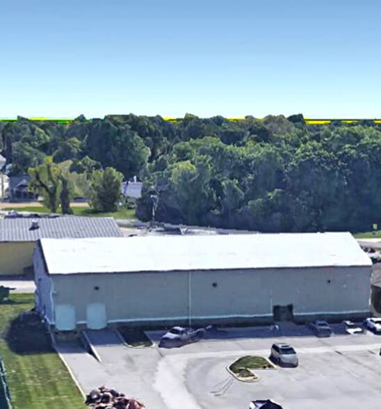 210 W Division St, Maryville, IL for lease - Building Photo - Image 3 of 10