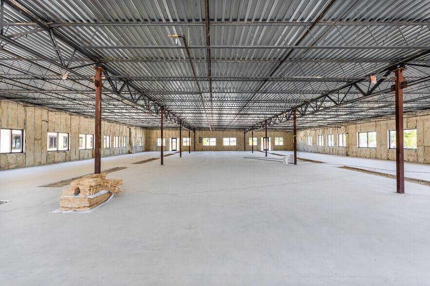 9022 Culebra Rd, San Antonio, TX for sale - Building Photo - Image 1 of 1