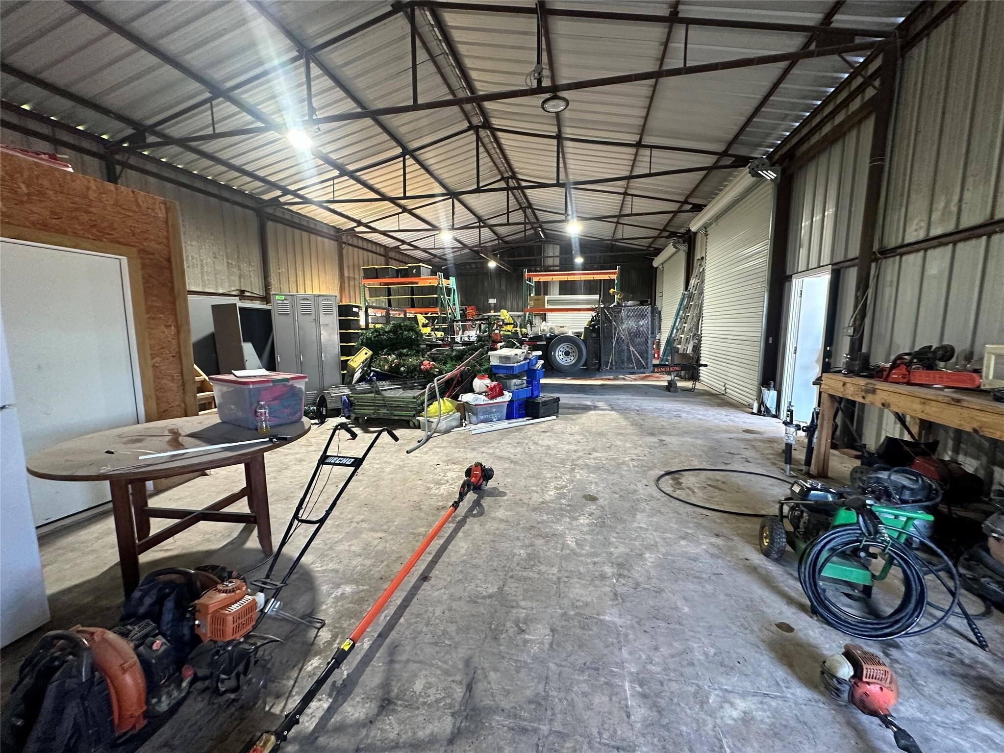 1713 Meyer Rd, Beasley, TX for lease Interior Photo- Image 1 of 5