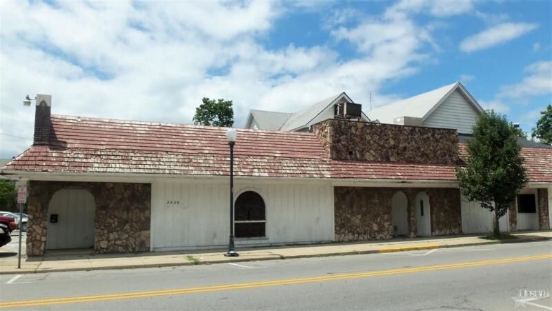 2418 Broadway, Fort Wayne, IN for sale Primary Photo- Image 1 of 1