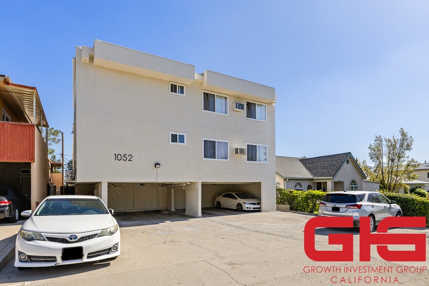 1052 Elm Ave, Glendale, CA for sale - Building Photo - Image 2 of 18