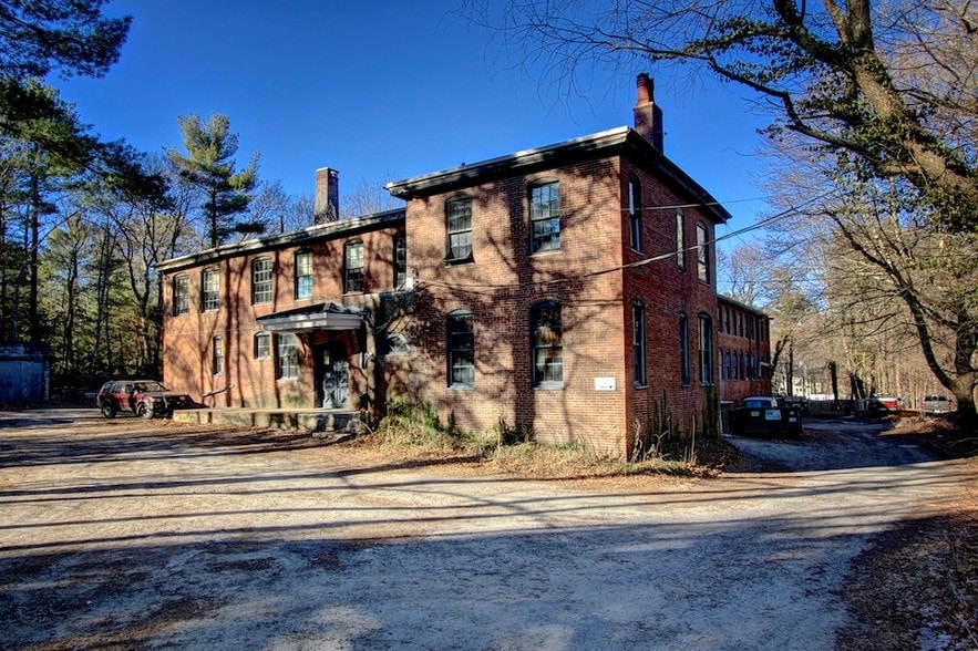 105 Chapman St, Canton, MA for lease - Building Photo - Image 1 of 7