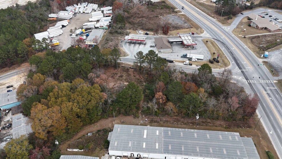 1813 Rock Chapel Rd, Lithonia, GA for sale - Building Photo - Image 3 of 9