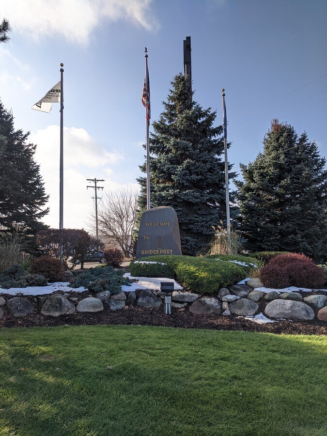 6300 Dixie Hwy, Bridgeport, MI 48722