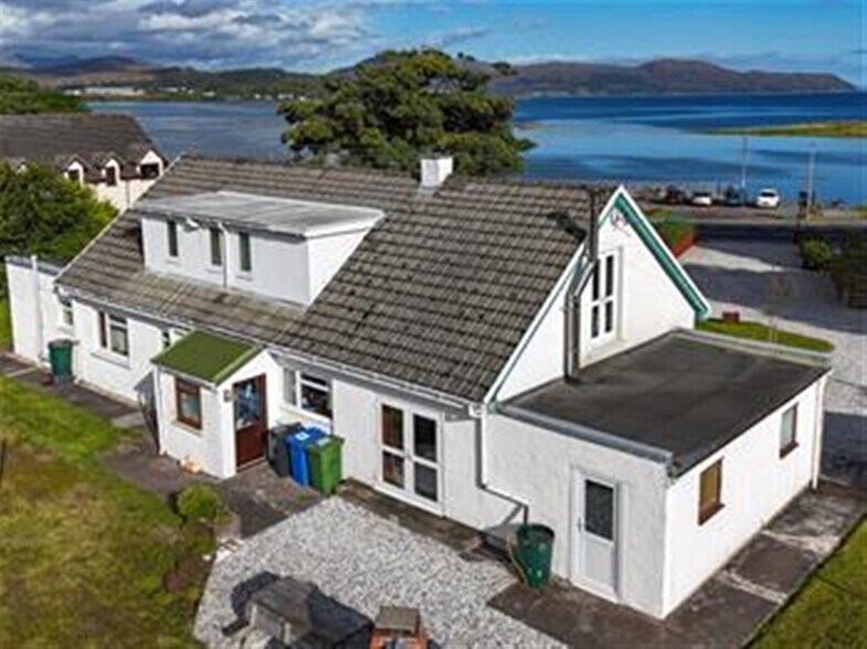 Otter Lodge Bed and Breakfast, Broadford for sale - Building Photo - Image 2 of 22