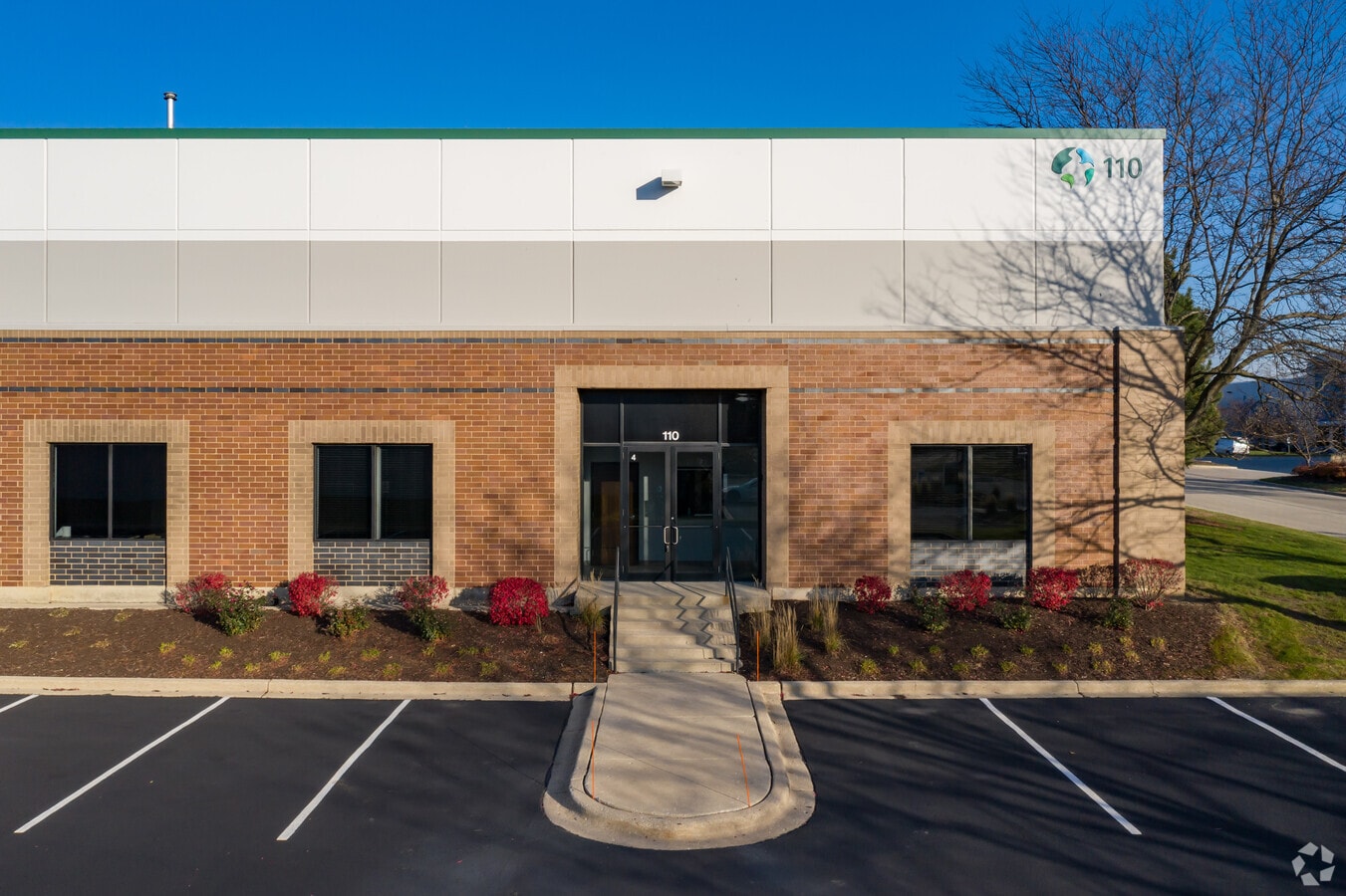 110120 Internationale Blvd, Glendale Heights, IL 60139